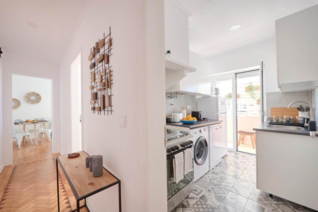Enjoy The Sunny Balcony, By Timecooler Apartman Lisboa Kültér fotó