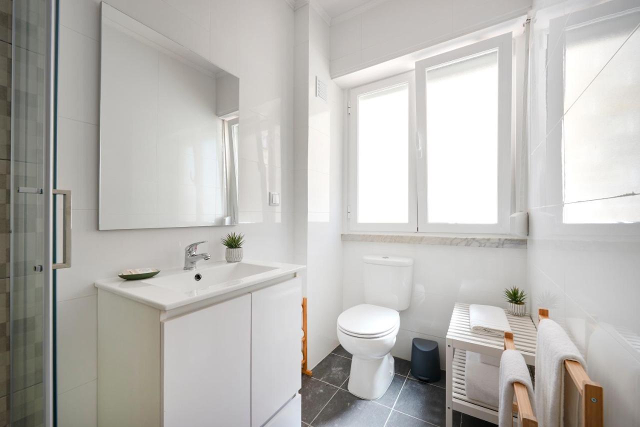 Enjoy The Sunny Balcony, By Timecooler Apartman Lisboa Kültér fotó